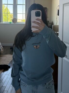 Kids size 13/14 Abercrombie Light Blue Crew Neck